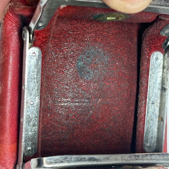 Women's Vintage Red Leather Coin Purse Accordion Change Wallet Snap Closure - Picture 3 of 3